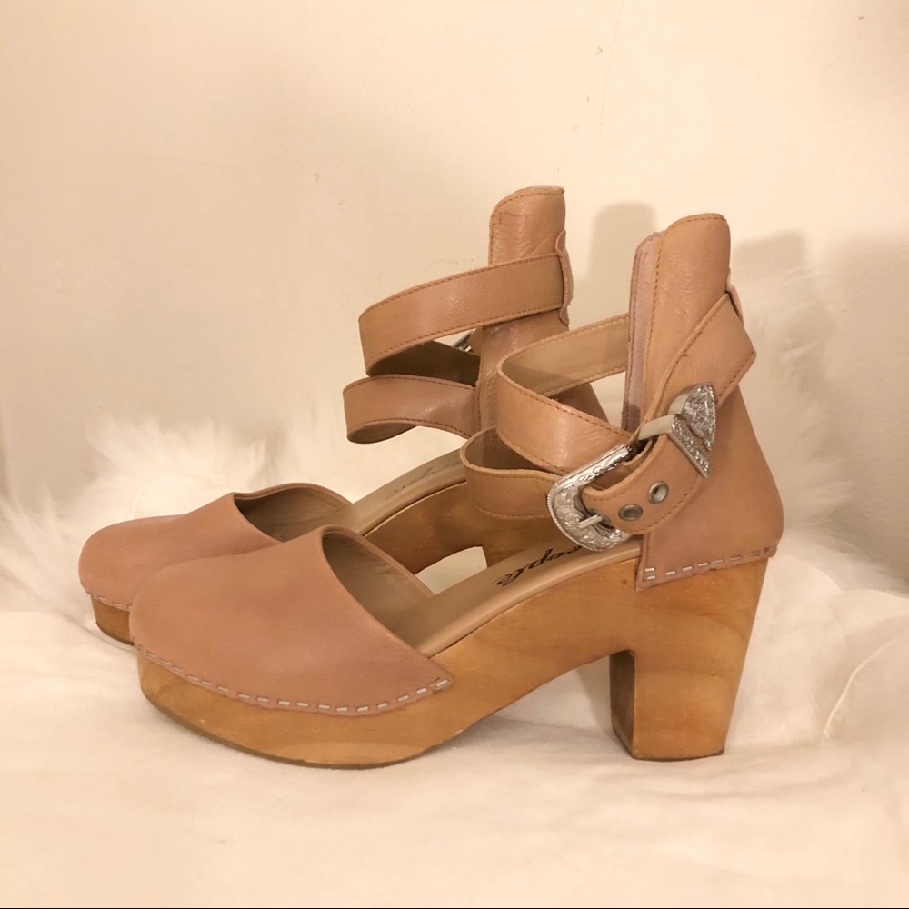 Free People Andorra Clog